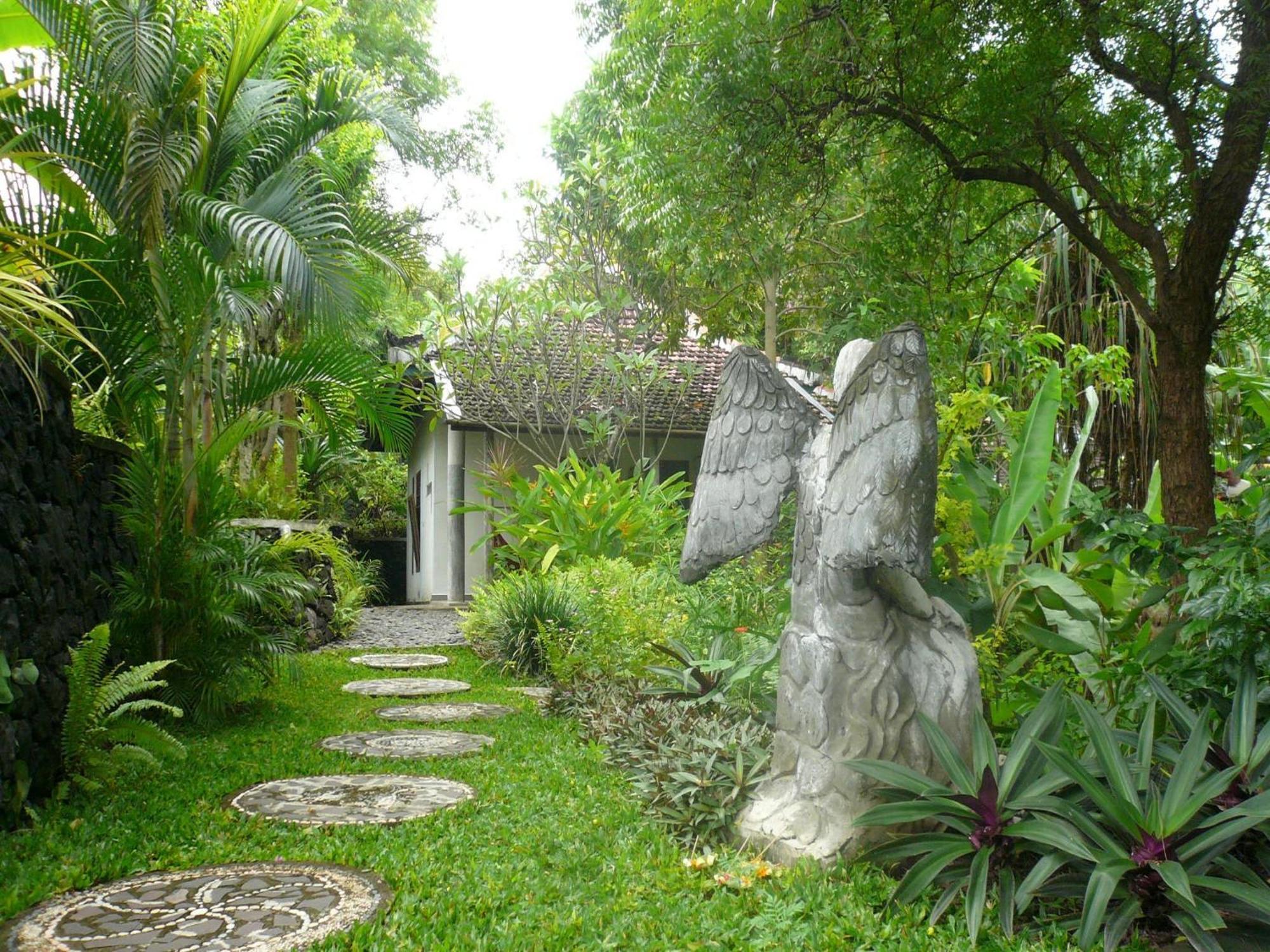Sananda Bungalow 러비나 외부 사진