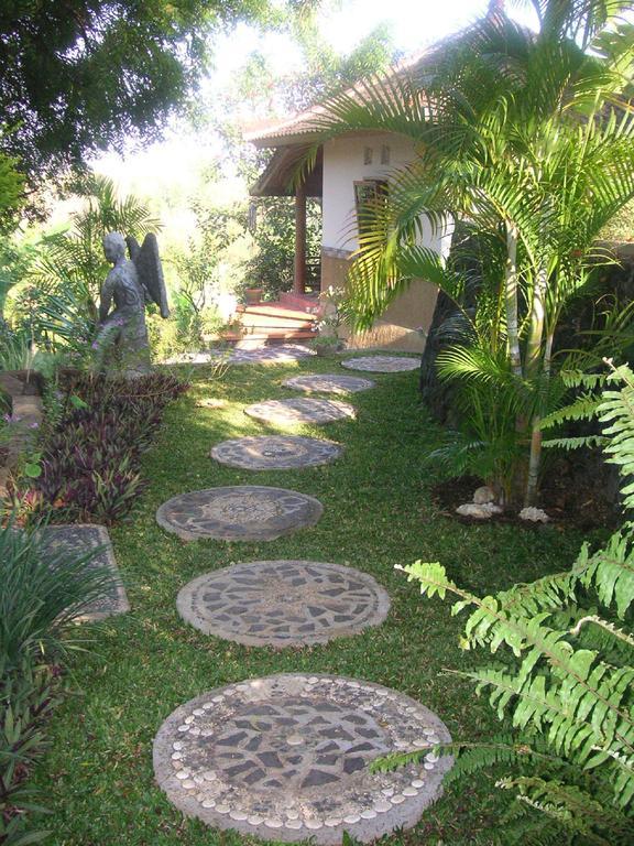 Sananda Bungalow 러비나 외부 사진