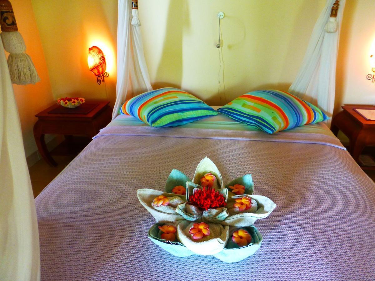 Sananda Bungalow 러비나 객실 사진